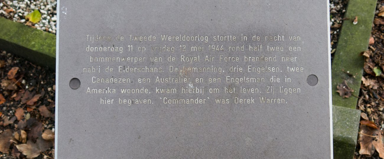 Plaque in Aardenburg General Cemetery, Zeeland, the Netherlands, recounting the fatal crash of a bomber aircraft of 75 Squadron RAF on the night of 11–12 May 1944.