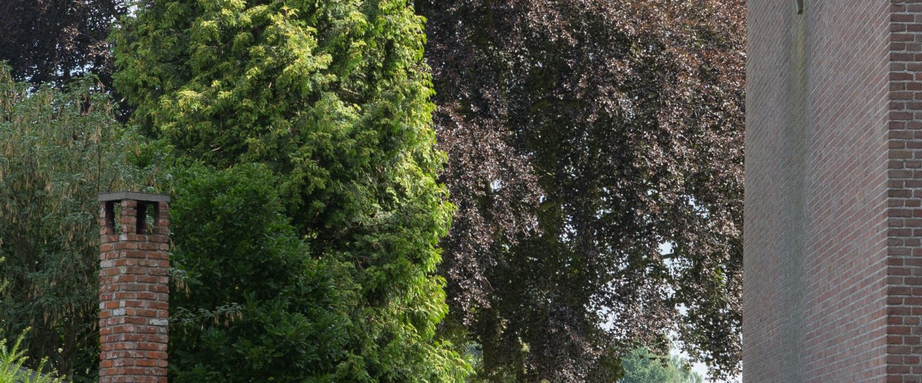 Baarle Nassau roman catholic churchyard