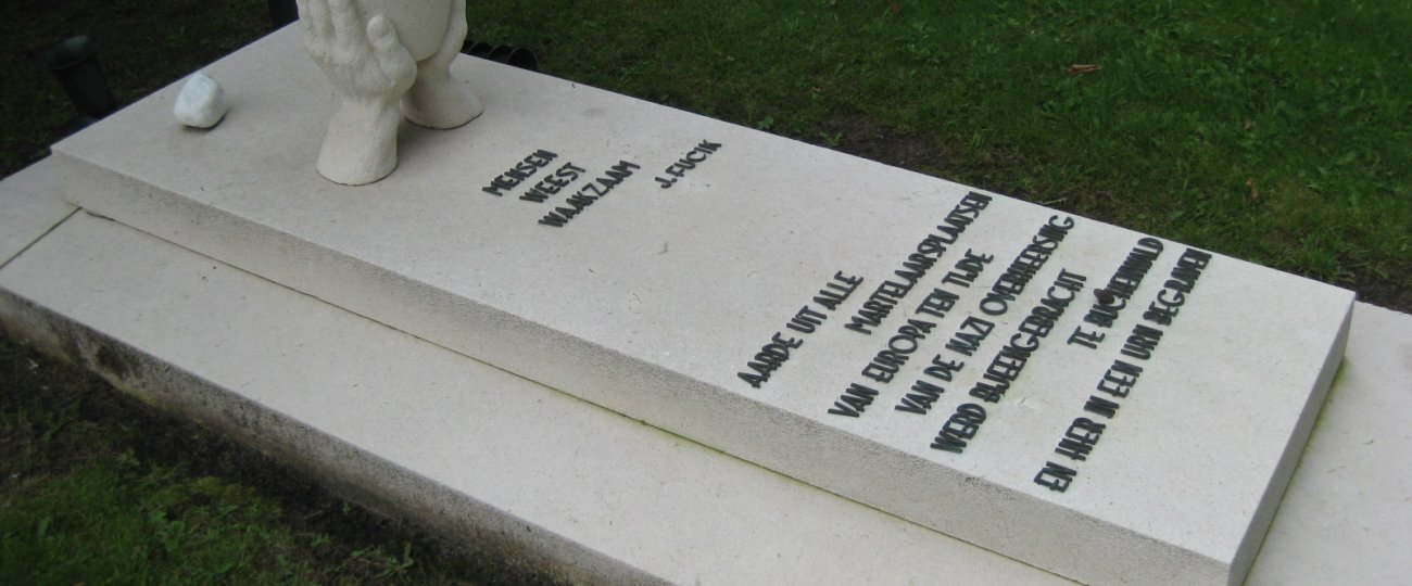 monument buchenwald amsterdam