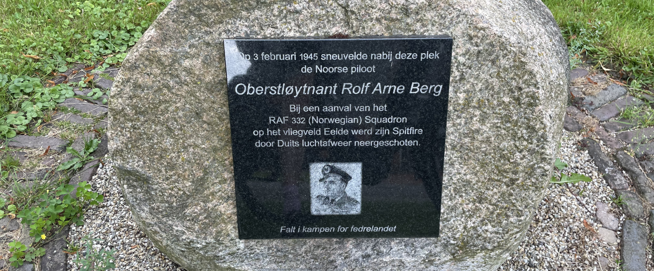 gedenksteen-rolf-arne-berg-eelde-03
