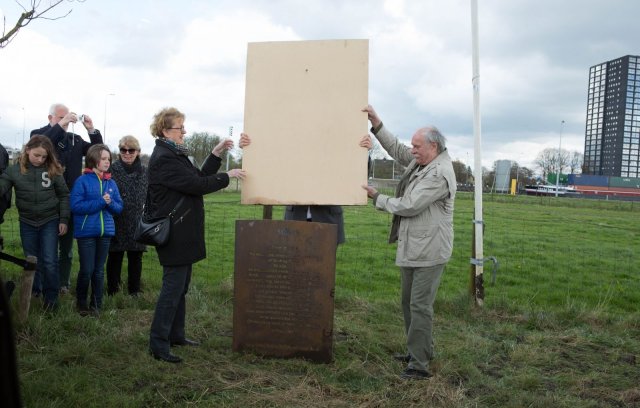 two-bridges-memorial-groningen