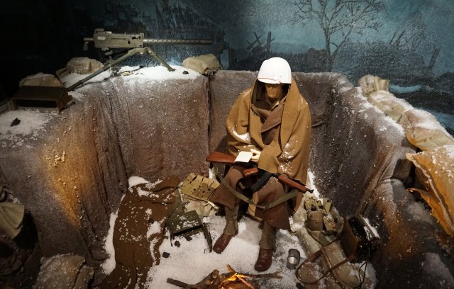 audie-murphy-american-cotton-museum-battle-of-the-bulge-diorama