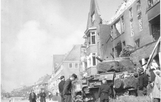 fred-butterworth-shermantank-groningen