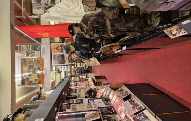 museum-40-45-loon-op-zand-05