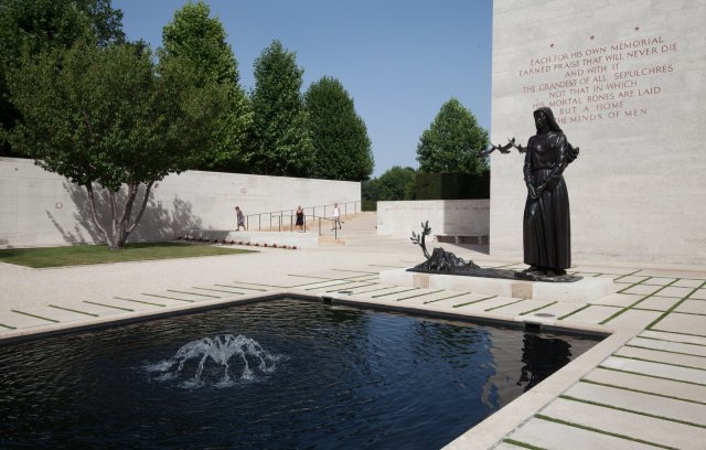 netherlands-american-cemetery-02