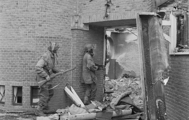 dutch_school_being_searched_for_german_snipers