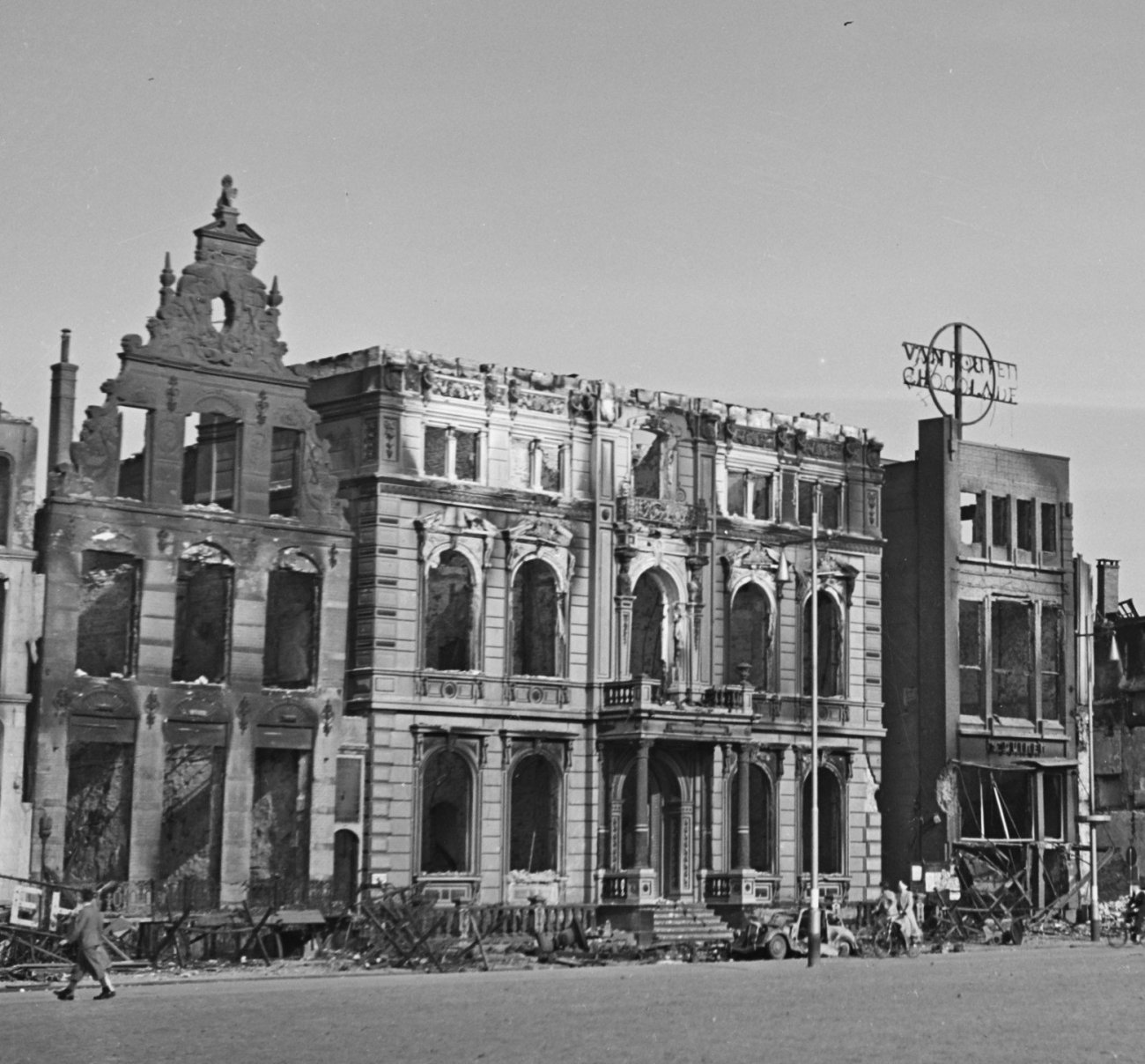 Destroyed buildings on the east side of the Grote Markt in Groningen. The city center was heavily damaged during the fighting on April 16, 1945.