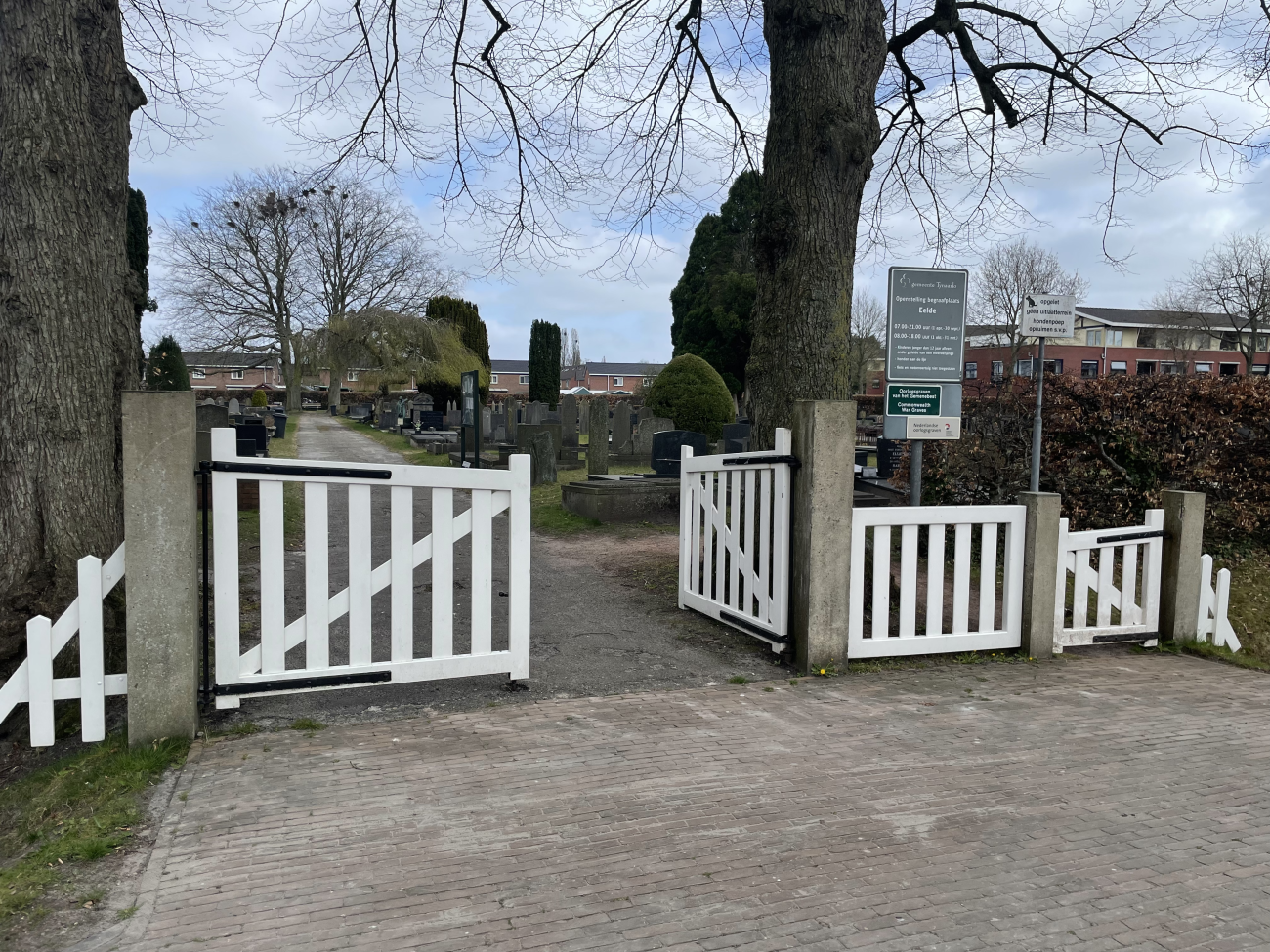 algemene-begraafplaats-eelde-01