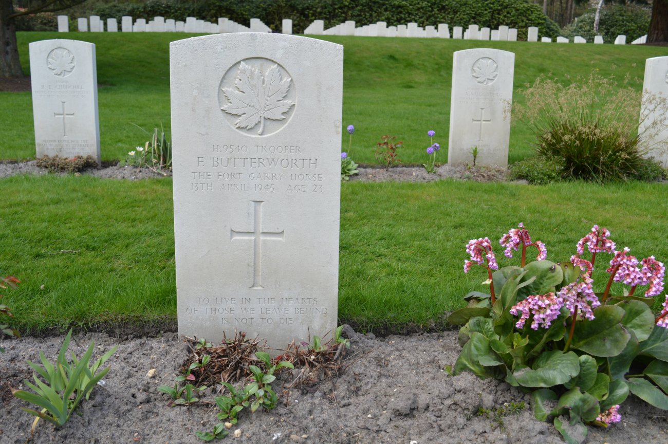 fred-butterworth-grave